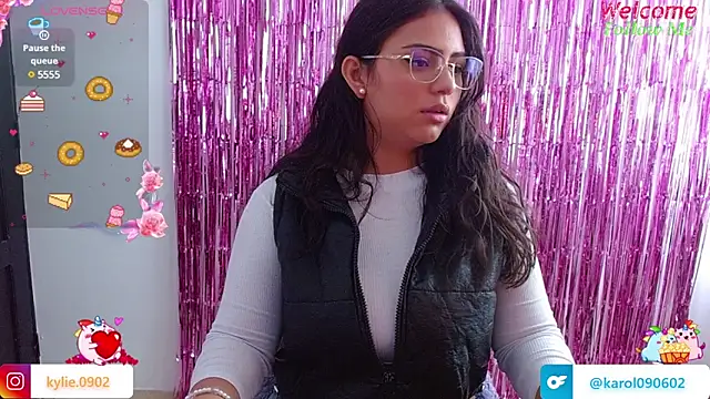 karol 9 online show from February 22, 2025, 9:48 pm