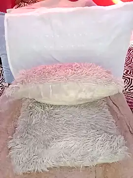 Snapshot of Hawwt_freaky chatting on December 18, 2024, 5:59 am Hawwt freaky online show from December 18, 2024, 5:59 am