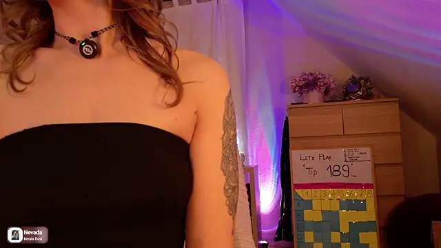 ilucyme online show from March 19, 2025, 6:55 pm