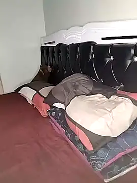 Snapshot of Bigboobylovers chatting on January 7, 2025, 1:49 am Bigboobylovers online show from January 7, 2025, 1:49 am