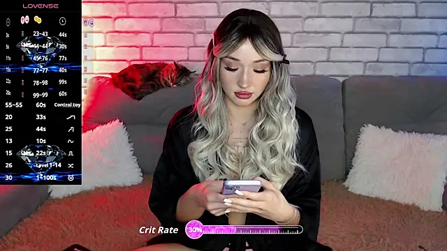 Snapshot of Eva_Evile chatting on May 28, 2026, 11:18 am Eva Evile online show from May 28, 2026, 11:18 am