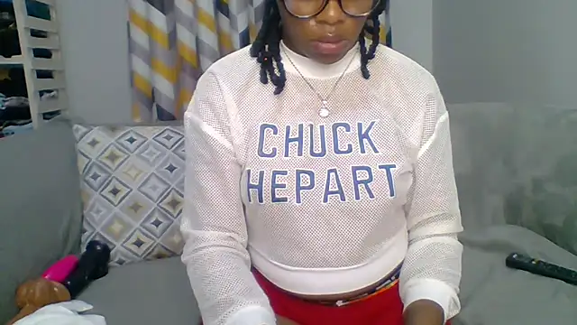 Snapshot of Petite_254 chatting on March 11, 2026, 1:55 am Petite 254 online show from March 11, 2026, 1:55 am