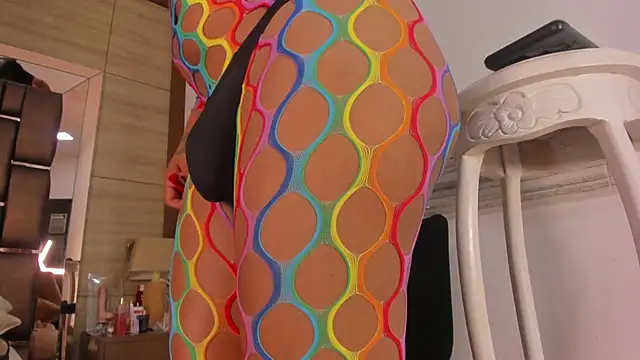 Sweets Hanna online show from April 8, 2026, 2:39 pm