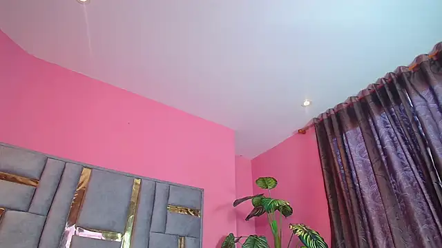 JuliaRose ks online show from February 17, 2025, 12:16 pm