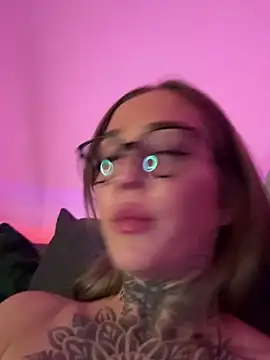 ElenaHaze online show from March 21, 2025, 6:05 am