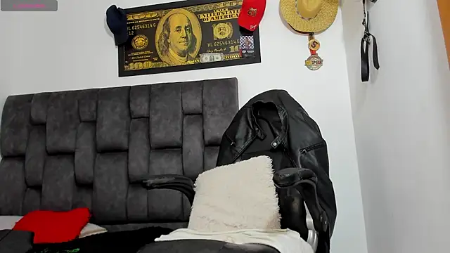 MattRodriguez9 online show from July 23, 2026, 9:51 am
