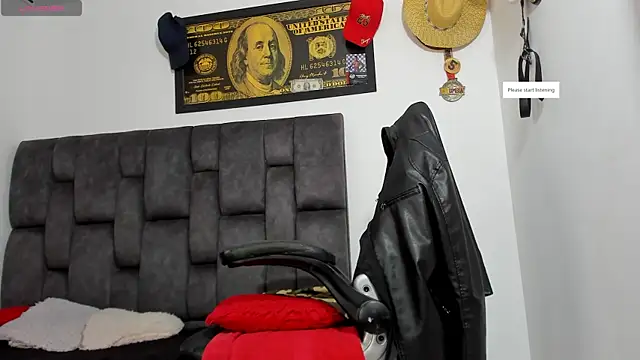 MattRodriguez9 online show from July 25, 2026, 9:18 am
