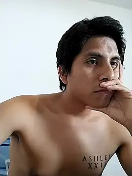Snapshot of Engel420 chatting on January 27, 2025, 7:46 pm Engel420 online show from January 27, 2025, 7:46 pm