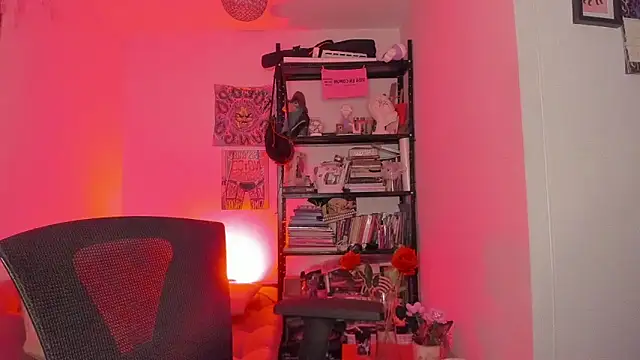 sol  angel online show from March 8, 2025, 10:00 am