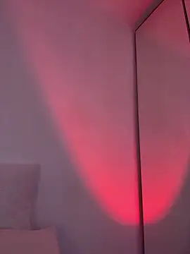 Vanesskaa online show from February 10, 2026, 8:13 pm