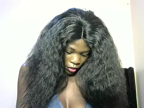 Snapshot of Moniklavy chatting on February 17, 2025, 8:15 pm Moniklavy online show from February 17, 2025, 8:15 pm