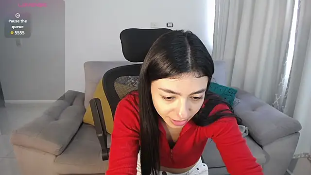 Liissa cute  online show from December 4, 2024, 2:59 pm