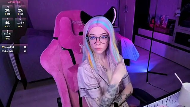 Snapshot of The_love_project chatting on October 18, 2025, 11:05 pm The love project online show from October 18, 2025, 11:05 pm