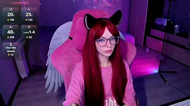 Snapshot of The_love_project chatting on November 28, 2025, 1:08 am The love project online show from November 28, 2025, 1:08 am