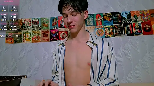 Snapshot of Jerry_Bomb chatting on February 19, 2025, 9:58 pm Jerry Bomb online show from February 19, 2025, 9:58 pm