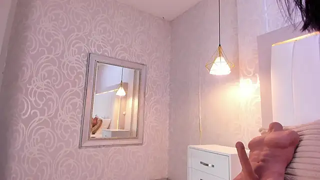 afrodytasky  online show from February 7, 2025, 2:47 pm