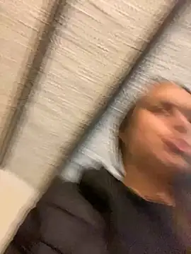 Nathaly00  online show from October 20, 2025, 9:04 pm