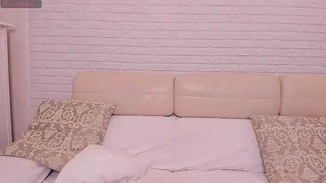 LovelyCaprice online show from February 15, 2025, 8:54 am