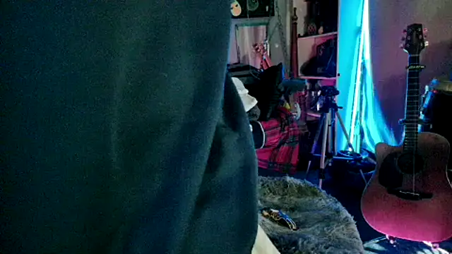 Barry Indica online show from January 3, 2025, 8:11 pm