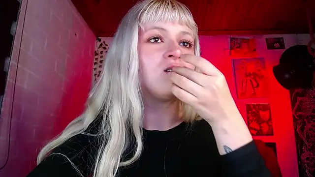 NEXT DOOR GIRL  online show from February 20, 2025, 3:34 am