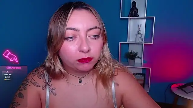 Snapshot of miaawild chatting on December 9, 2024, 4:05 pm miaawild online show from December 9, 2024, 4:05 pm