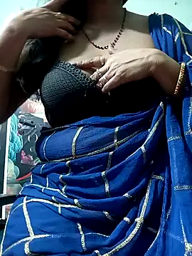 Snapshot of Savita_bhabhii chatting on January 29, 2025, 10:37 am Savita bhabhii online show from January 29, 2025, 10:37 am