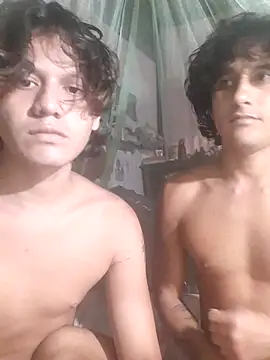 pedrodavid  online show from February 15, 2026, 2:41 am