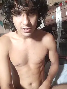 pedrodavid  online show from May 18, 2026, 7:31 pm