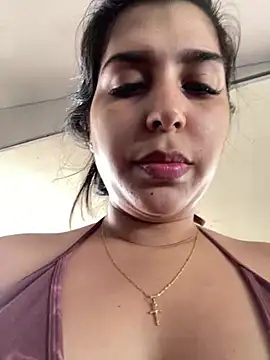 NiaSoler online show from January 10, 2025, 6:06 pm