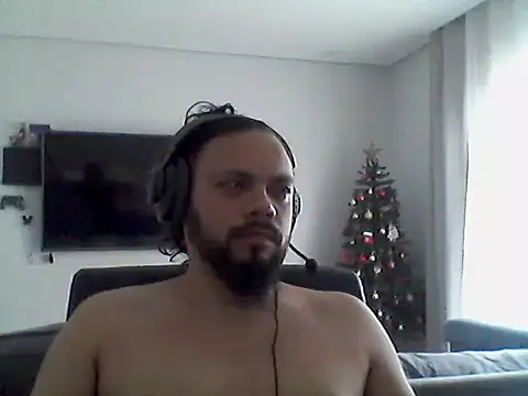 Snapshot of morenindarola chatting on December 26, 2024, 12:16 pm morenindarola online show from December 26, 2024, 12:16 pm