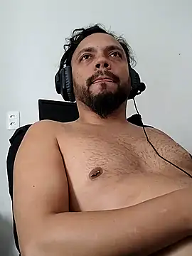 Snapshot of morenindarola chatting on January 17, 2025, 4:47 pm morenindarola online show from January 17, 2025, 4:47 pm