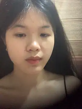 Snapshot of jenny5869 chatting on May 16, 2026, 5:37 am jenny5869 online show from May 16, 2026, 5:37 am