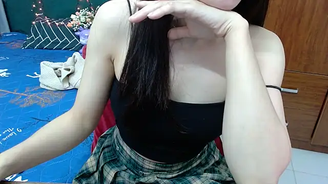 Snapshot of Cindy--Cici chatting on February 17, 2025, 7:26 am Cindy--Cici online show from February 17, 2025, 7:26 am