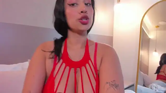 Snapshot of venuz_lee chatting on April 6, 2026, 1:12 pm venuz lee online show from April 6, 2026, 1:12 pm