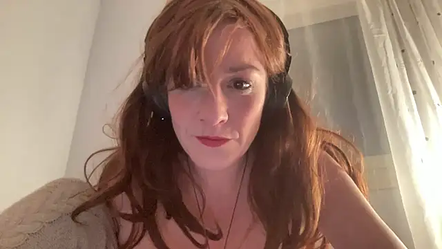 Snapshot of maythegr8ness chatting on March 9, 2025, 1:48 pm maythegr8ness online show from March 9, 2025, 1:48 pm