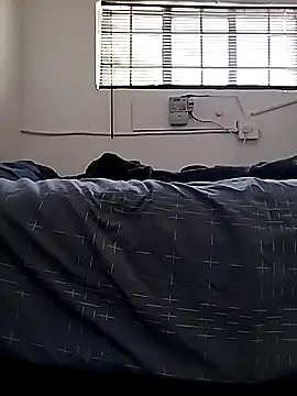 yungbigd online show from September 17, 2025, 6:59 am