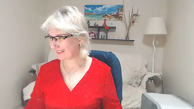 FleurMays online show from February 18, 2025, 1:44 pm