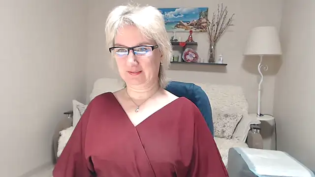 FleurMays online show from March 5, 2026, 4:41 am