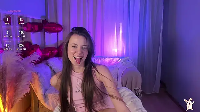 Snapshot of Goldy_Grace_ chatting on February 13, 2025, 6:16 pm Goldy Grace online show from February 13, 2025, 6:16 pm