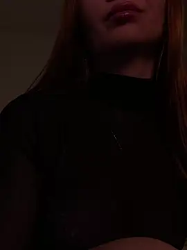 Snapshot of Goddess_Squirt_ chatting on April 22, 2026, 1:30 am Goddess Squirt online show from April 22, 2026, 1:30 am