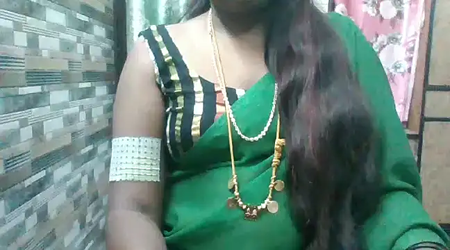 Snapshot of Hot_akshara chatting on December 3, 2024, 3:33 pm Hot akshara online show from December 3, 2024, 3:33 pm