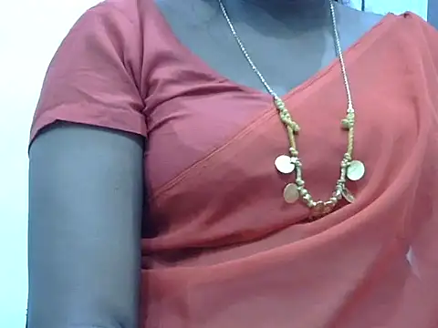 Snapshot of Hot_akshara chatting on September 10, 2025, 6:41 pm Hot akshara online show from September 10, 2025, 6:41 pm