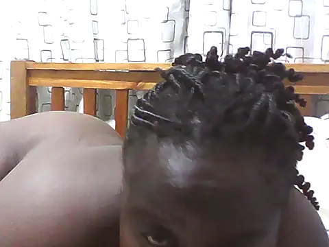 Snapshot of Hotwife8 chatting on November 1, 2025, 7:16 pm Hotwife8 online show from November 1, 2025, 7:16 pm