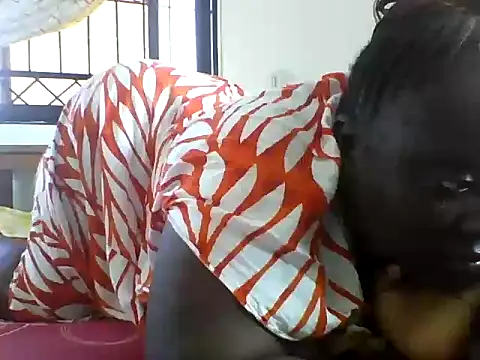 Snapshot of Hotwife8 chatting on December 2, 2025, 11:48 am Hotwife8 online show from December 2, 2025, 11:48 am