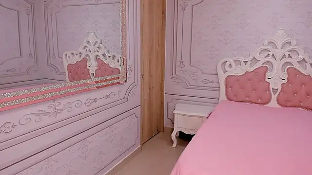 Leah Sweetie online show from March 6, 2025, 2:40 pm