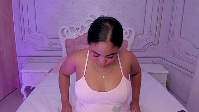 Leah Sweetie online show from March 20, 2025, 2:21 pm