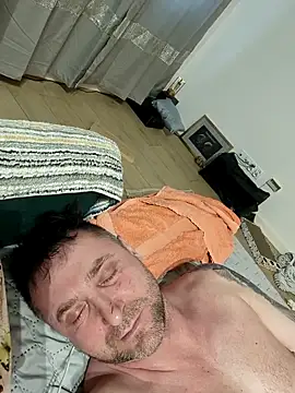 Snapshot of KolegaNudziarz chatting on February 26, 2026, 4:17 pm KolegaNudziarz online show from February 26, 2026, 4:17 pm