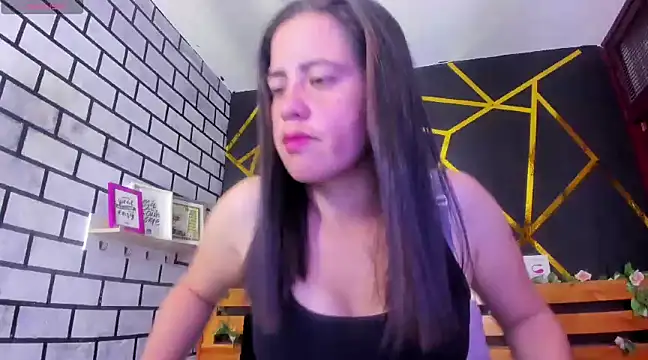 Snapshot of kathina_giraldo chatting on December 29, 2024, 12:55 pm kathina giraldo online show from December 29, 2024, 12:55 pm