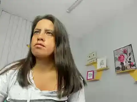 Snapshot of kathina_giraldo chatting on January 30, 2025, 4:02 pm kathina giraldo online show from January 30, 2025, 4:02 pm