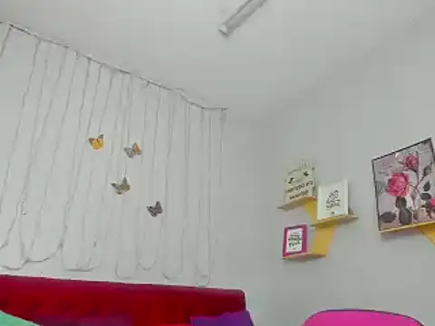 Snapshot of kathina_giraldo chatting on February 9, 2025, 1:46 pm kathina giraldo online show from February 9, 2025, 1:46 pm